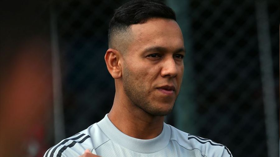 Josef de Souza, deprem b�lgesine gitti