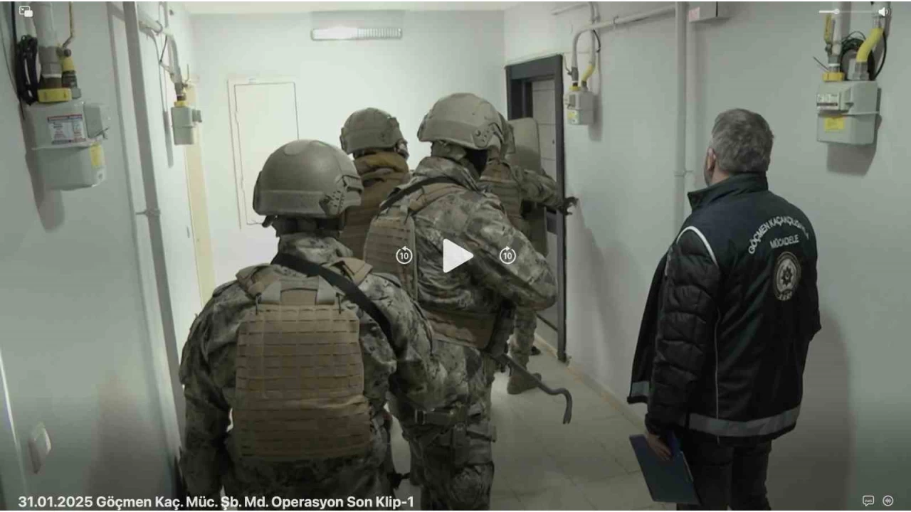 Ka�ak��l�k i�in bot �reten �eteye operasyon: 18 g�zalt�