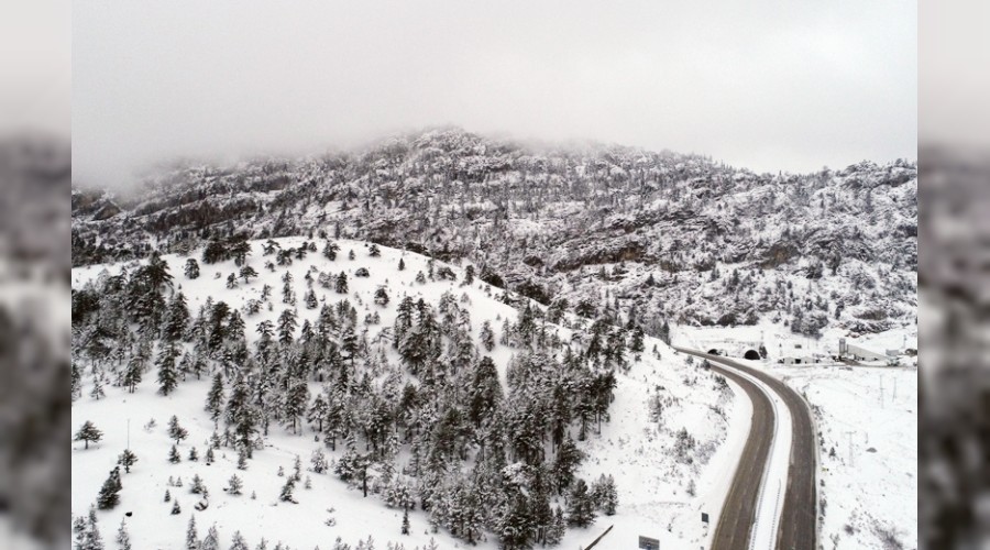 Kar Konya'y� beyaza b�r�d�