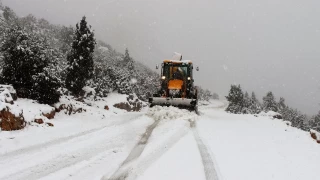 Karadeniz'de 1180 yerleşim yerinin yolu ulaşıma kapandı