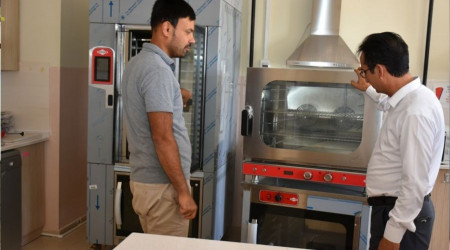 Karaman'da lisede gltensiz rnler ile mor ekmek retilecek