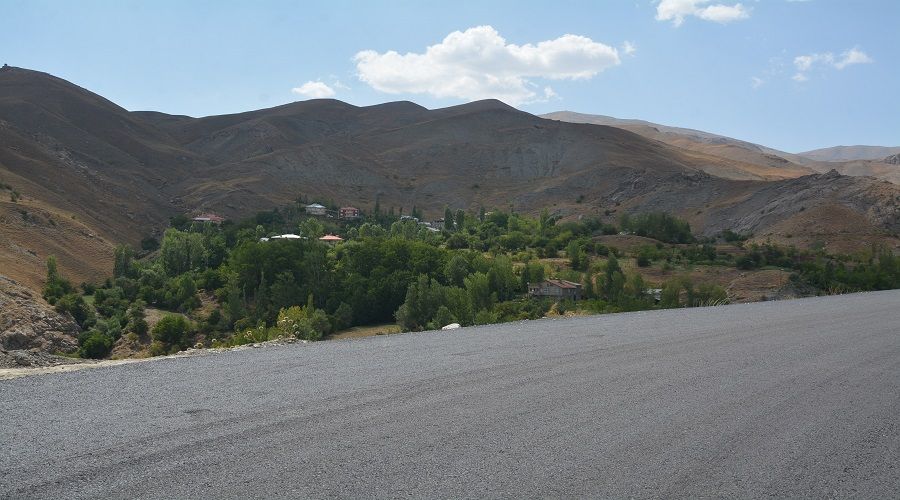 Karşıyaka mahallesi değişime uğruyor