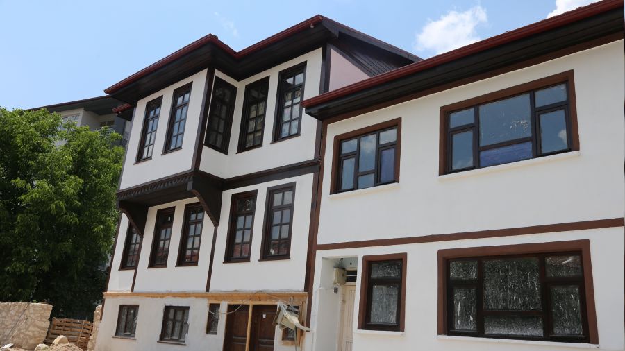 Kastamonuda tarihi konaklarn restore ediliyor