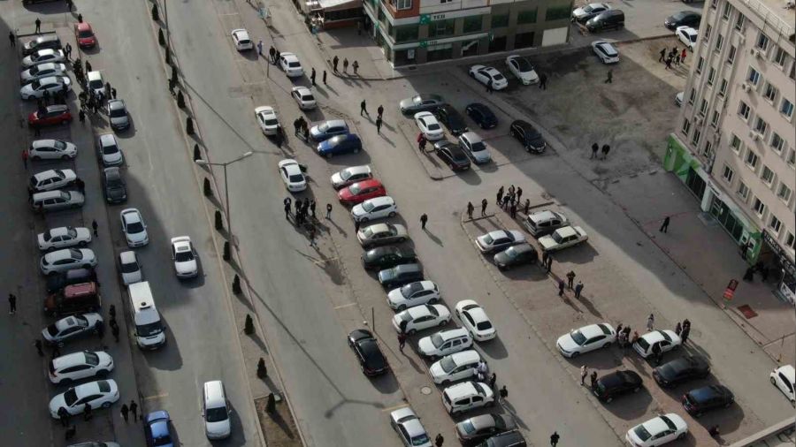 Kayseri'de deprem pani�i g�r�nt�lendi