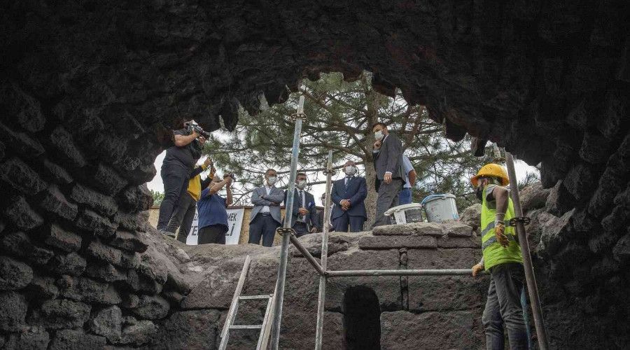 Kayseri'de yeraltından tarih fışkırdı