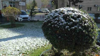 Kayseri'ye mevsimin ilk karı yağdı
