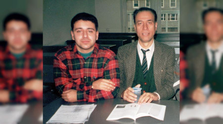 Kemal Sunal kopya çekerken yakalandı