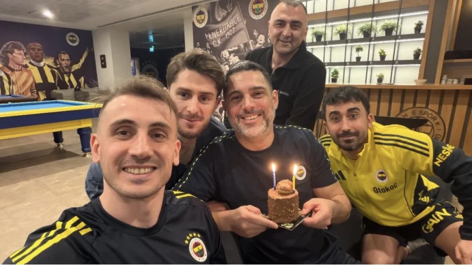 Kerem ve �smail'e b�y�k tepki: Bari g�z�m�ze sokmay�n!