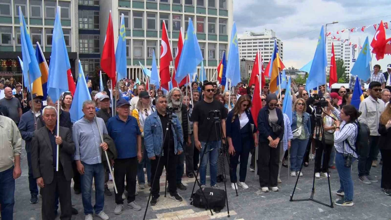 Kırım Tatar Türkleri'nin Sürgünü Ulus Meydanı'nda anıldı