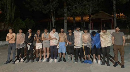 Kırklareli'de 187 kaçak göçmen yakalandı