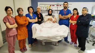 Kocaeli'de 2024'ün ilk bebeği 'Aybike' oldu