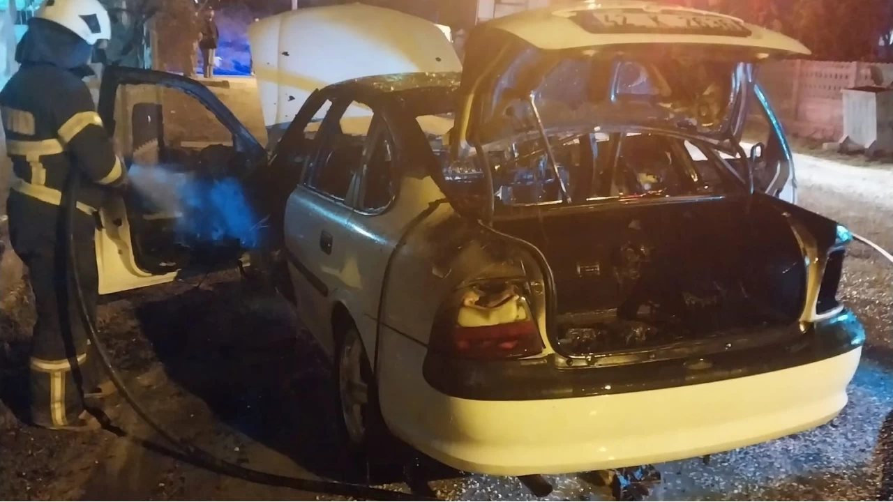 Konya'da otomobilde patlama ve yangın: 3 yaralı