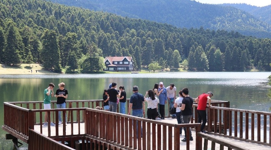 Koronavir�sle m�cadelede yeni yasaklar