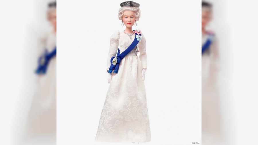 Kralie Elizabeth'in Barbie bebei karaborsaya dt