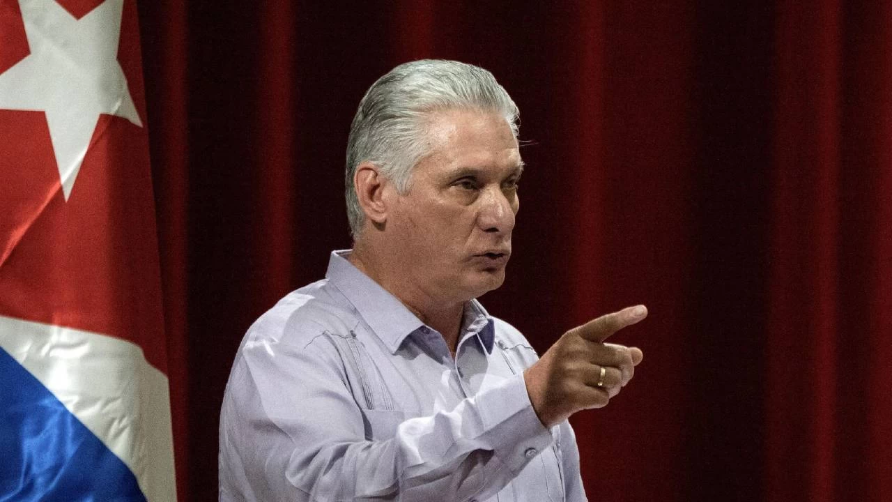 K�ba lideri Canel: �srail'in Filistin halk�na uygulad��� barbarl�k son bulmal�