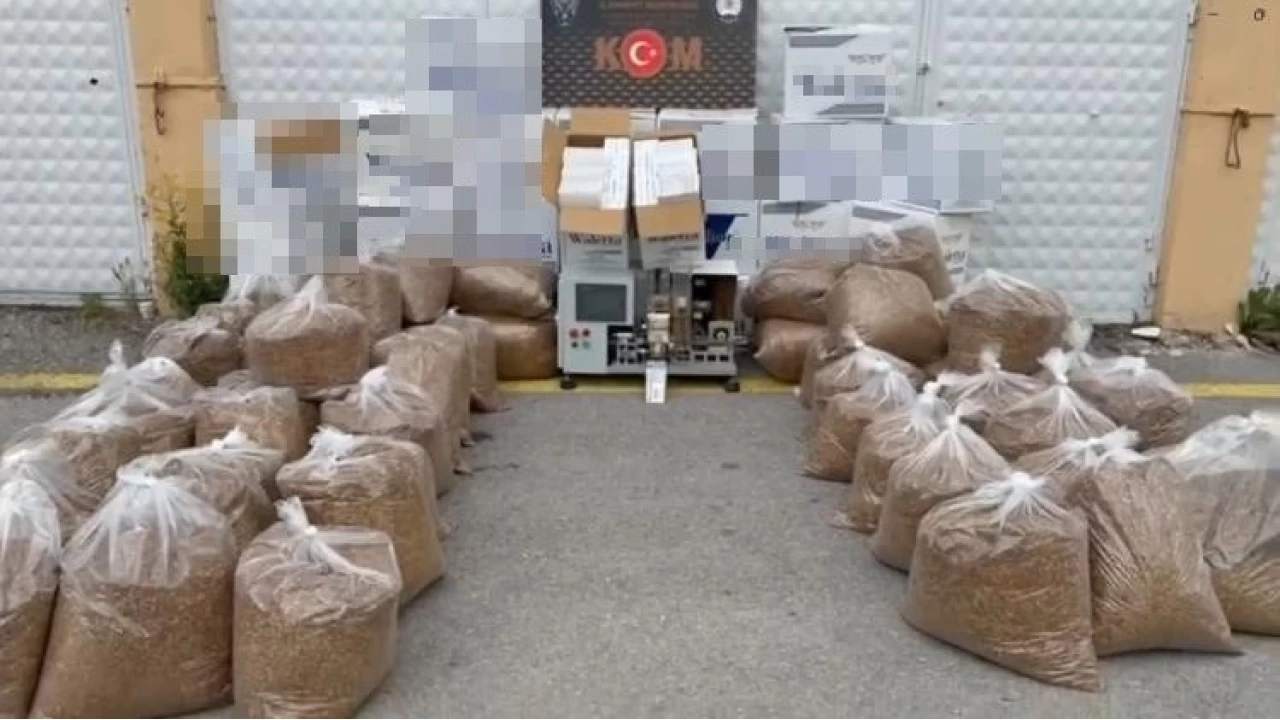 Kütahya'da kaçak tütün operasyonu