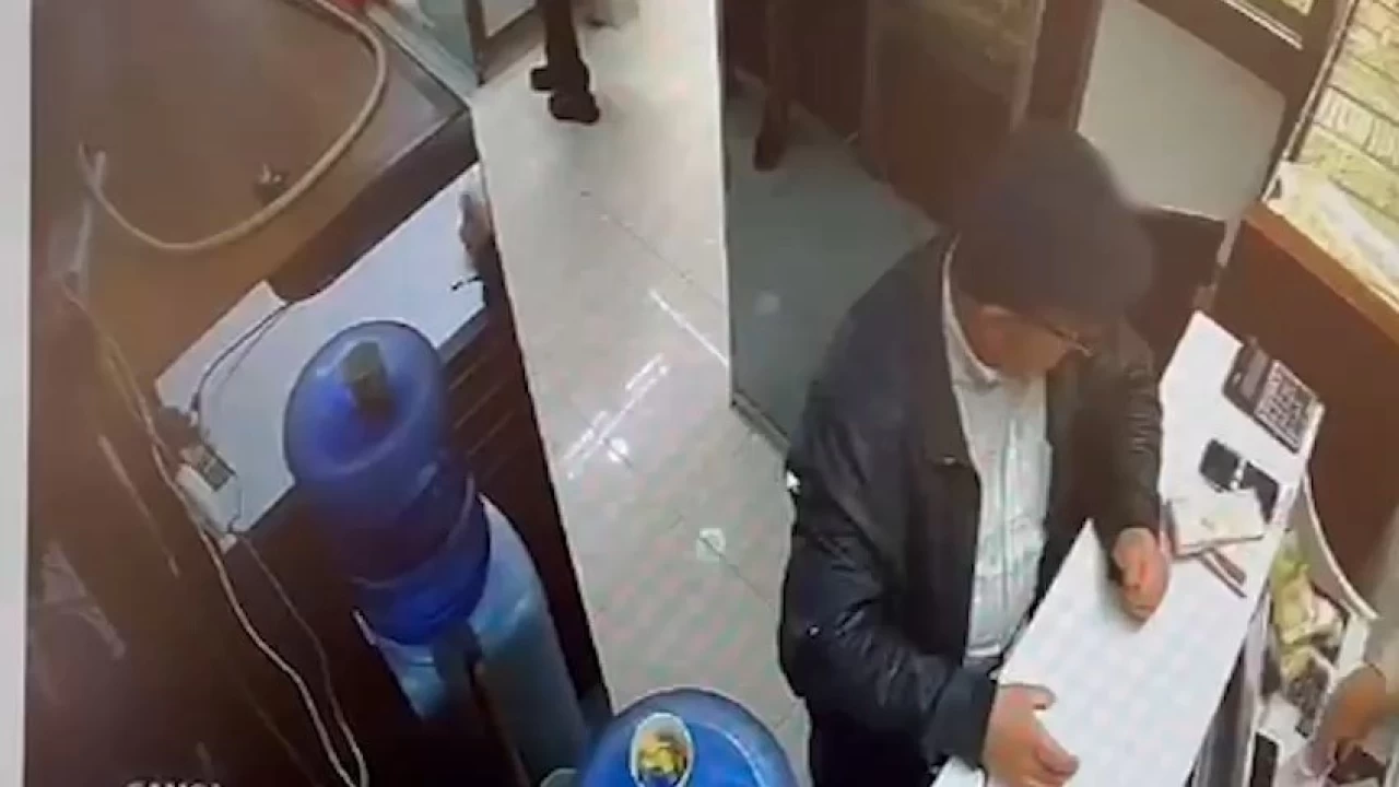 Kuyumcuları dolandıran sahte altın satıcıları yakalandı