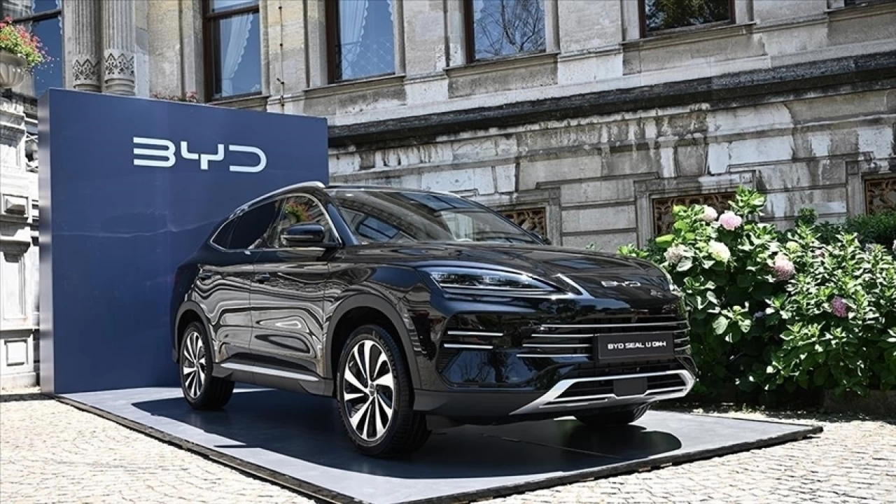  L�bnan'daki patlamalar elektrikli ara� sat��lar�n� da vurabilir