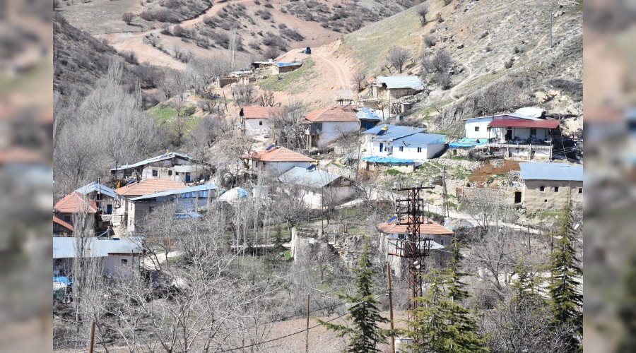 Malatya'da 15 ev hasar gördü
