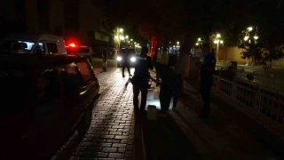 Malatya'da kaldırımda yürüyen şahsı vurdular