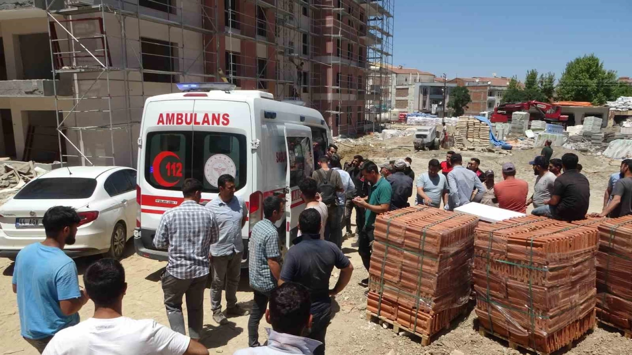Malatya'da antiye iileri arasnda kavga: 3 yaral