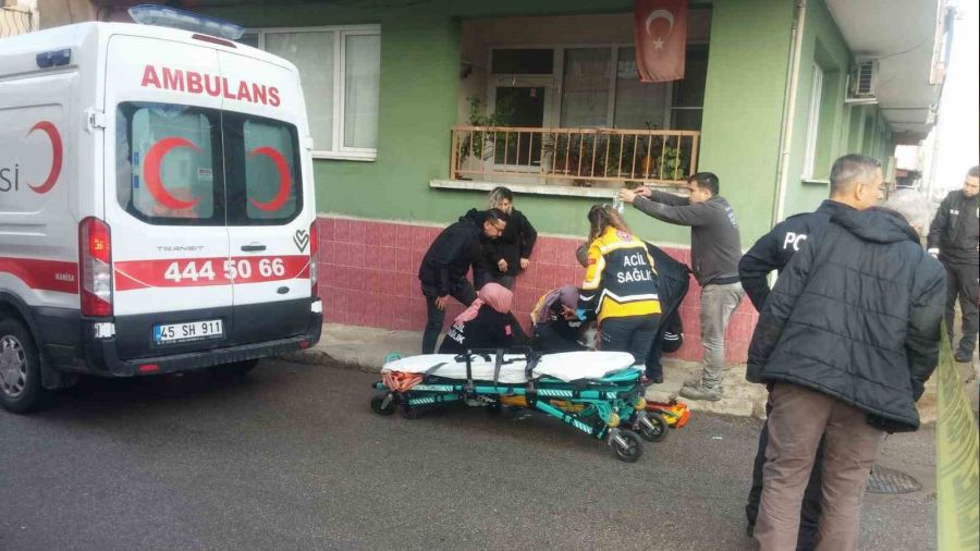 Manisa'da silahl� kavga: 2 yaral�