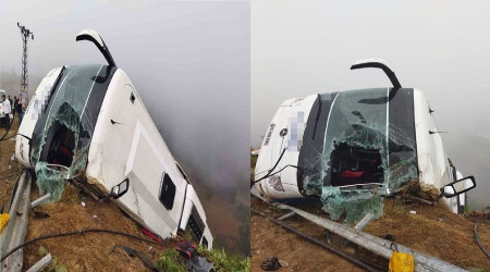 Mersin'de yolcu otobüsü devrildi: 1 ölü, 14 yaralı