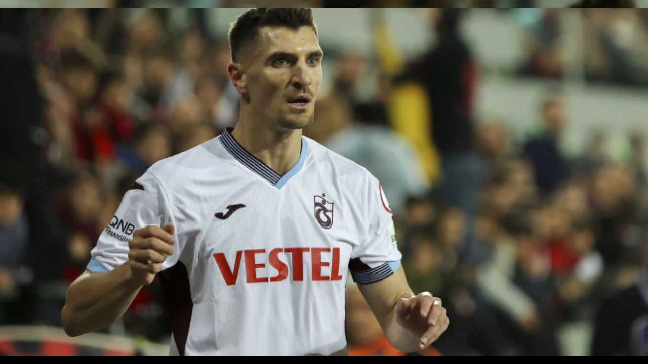 Meunier'den Trabzonspor'a s�priz mail