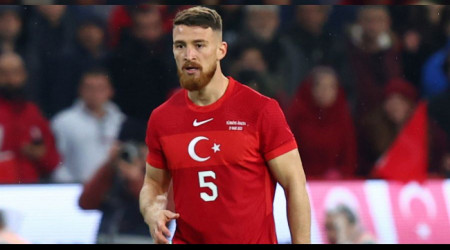 Milli futbolcu 10 milyon Euro'ya transfer oluyor