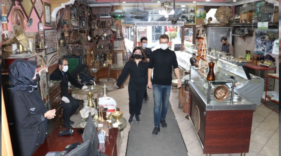 M�ze lokanta ilgi �ekiyor