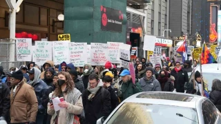 New York'ta binlerce kişi Venezuela için yürüdü