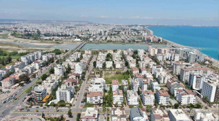 Nisan'da Antalya'da yabancılara bin 24 konut satıldı