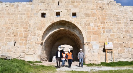 Obruk Hanı’nda restorasyon sürüyor