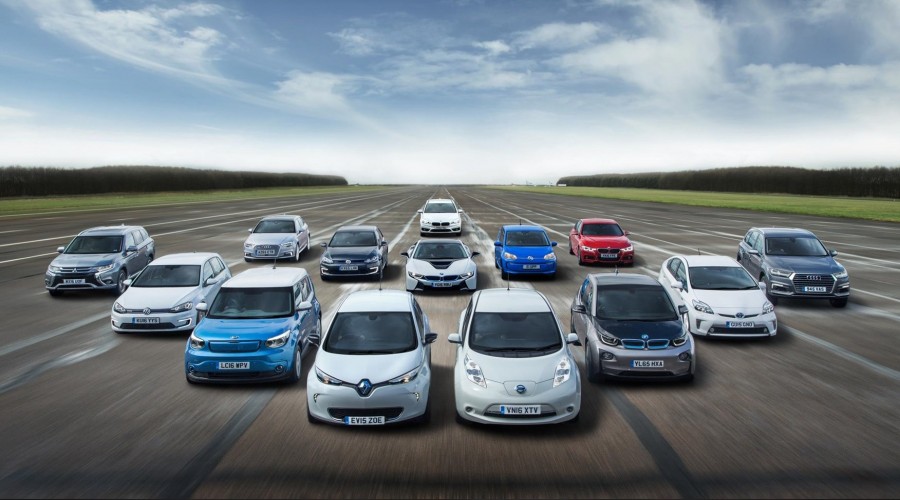 Ocak'ta otomobil sat��lar� artt�