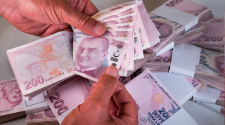 Öğretmen maaşları sadece Türkiye'de geriledi