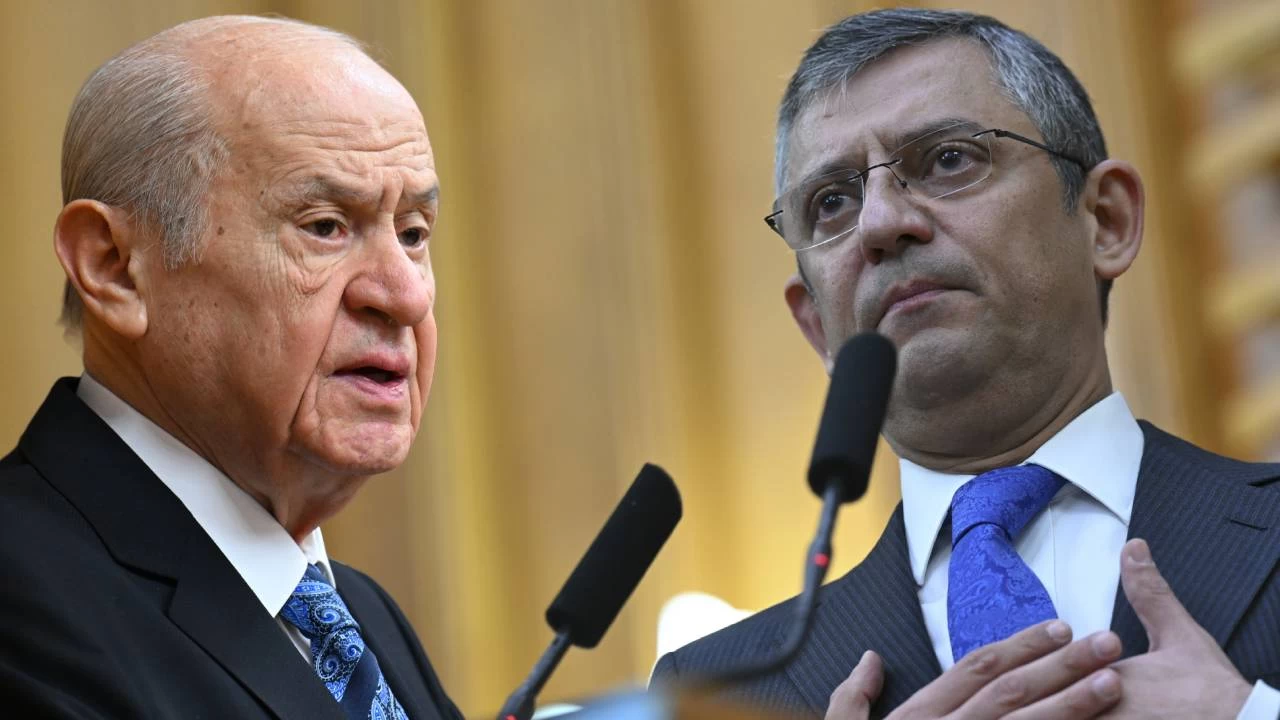 Özgür Özel, Bahçeli'ye dedelerinin mezar taşları ile yanıt verdi