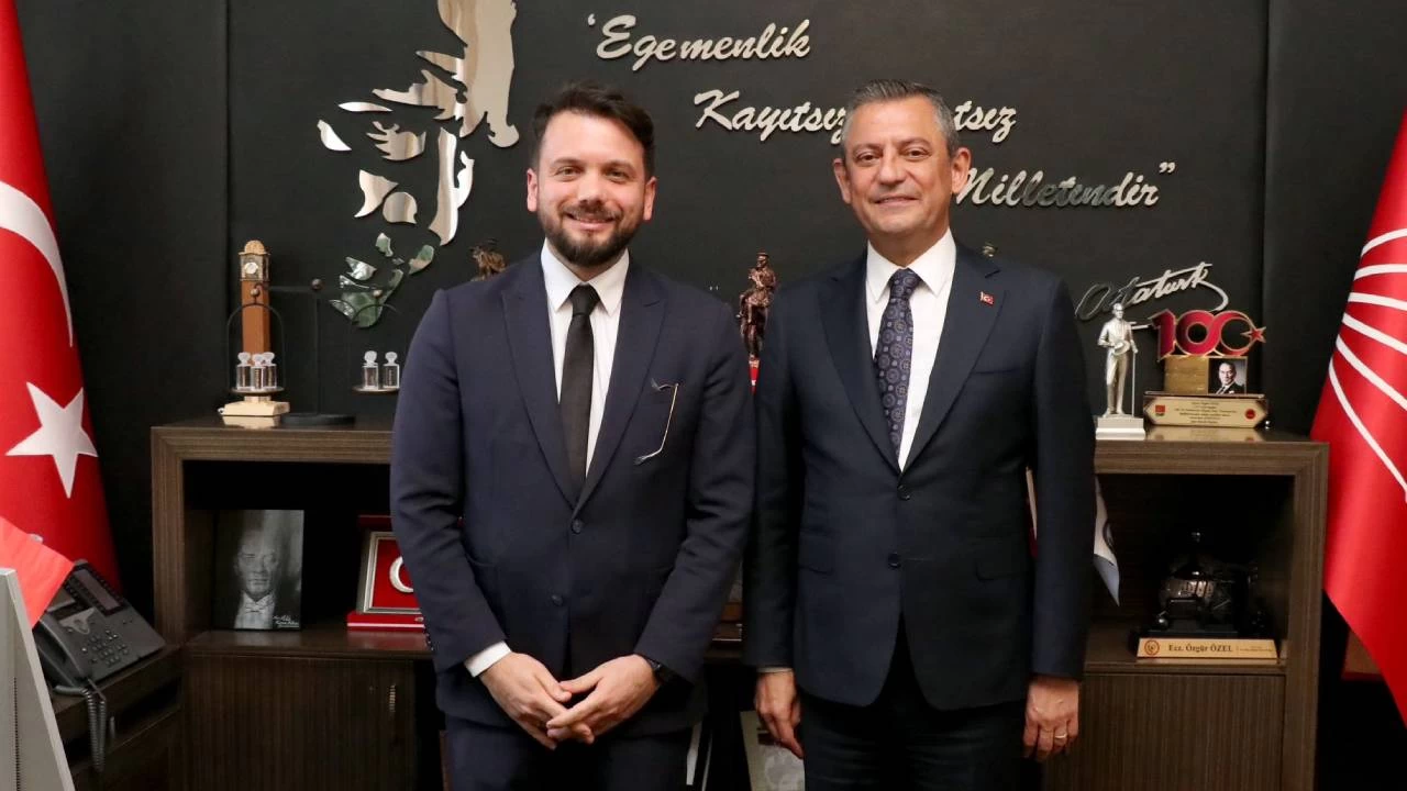 Özgür Özel'den Taha Hüseyin Karagöz açıklaması: Bire birde abi der, Adem Metan da çok tatlı bir kardeşimiz