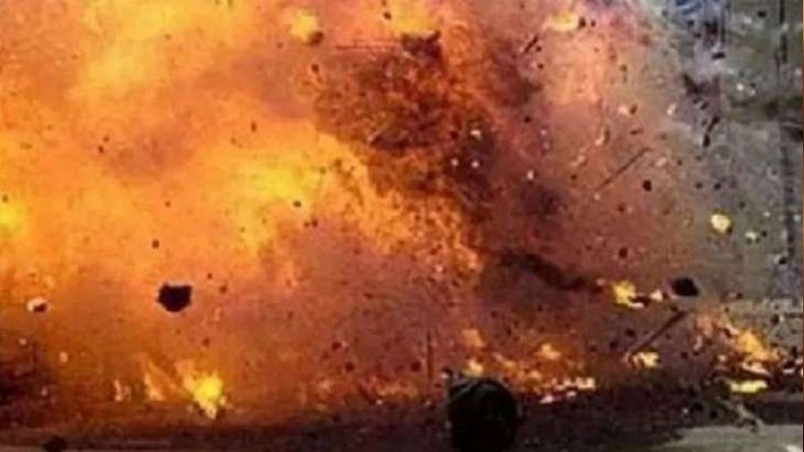 Pakistan'da bombalı saldırı: 5 ölü, 16 yaralı