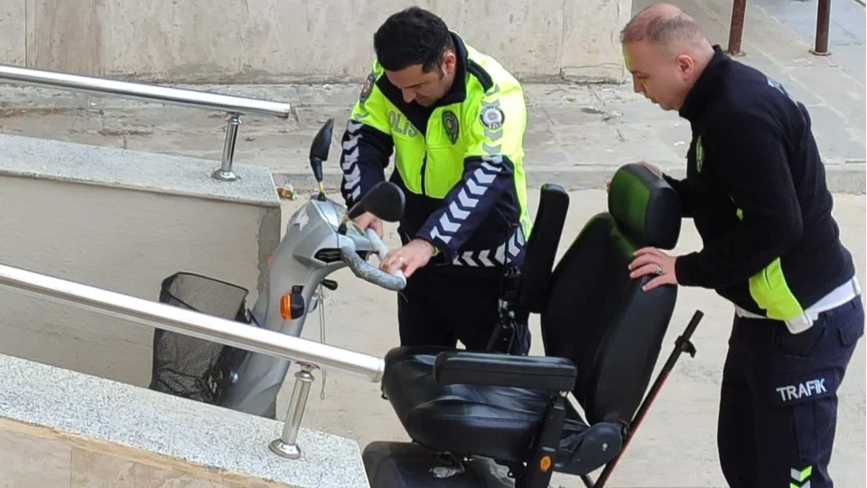 Polisten y�rek �s�tan g�r�nt�