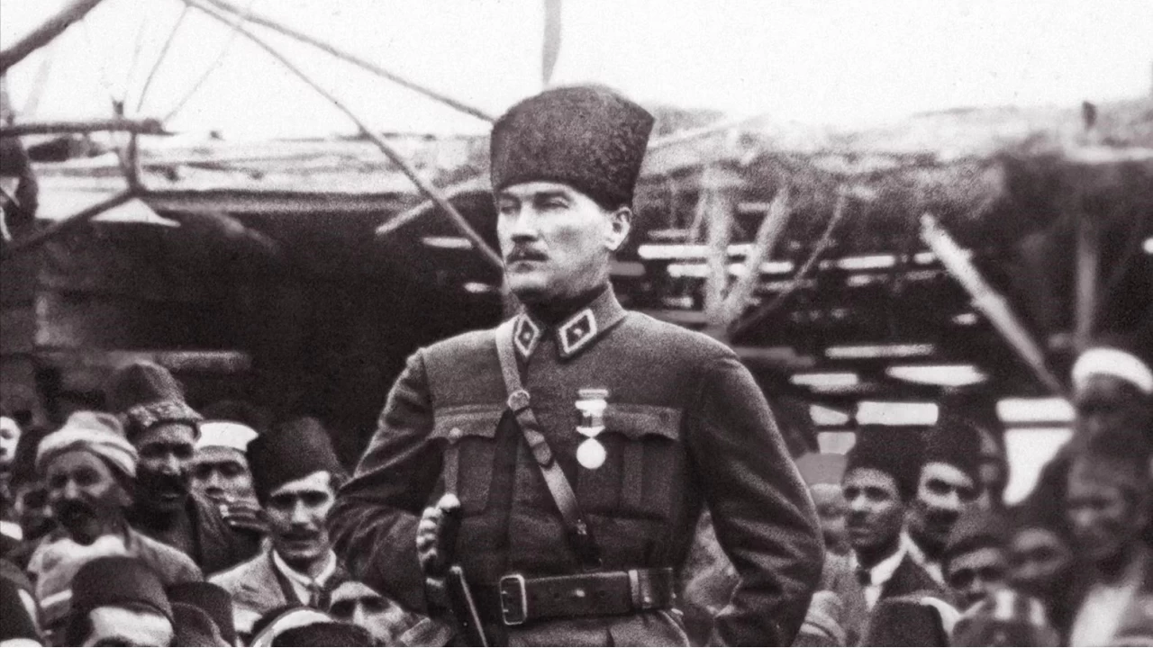 Ramazan’da Atatürk ve Ayasofya’da Türkçe mevlit