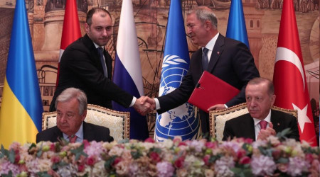 Rusya, stanbul'da imzalanan tahl anlamasndan ekildi
