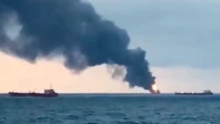Rusya, Karadeniz'de askeri malzeme taşıyan 2 gemiyi vurdu