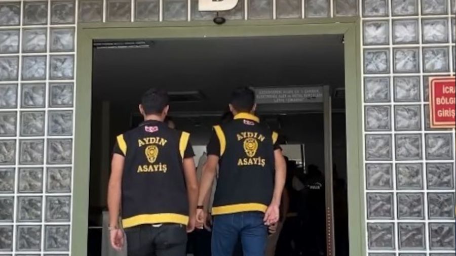 Sahte kadın profilli tuzağa 4 tutuklama