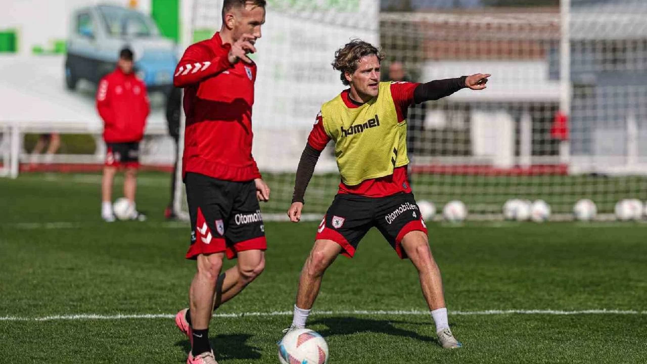 Samsunspor'da Fenerbahçe hazırlıkları başladı