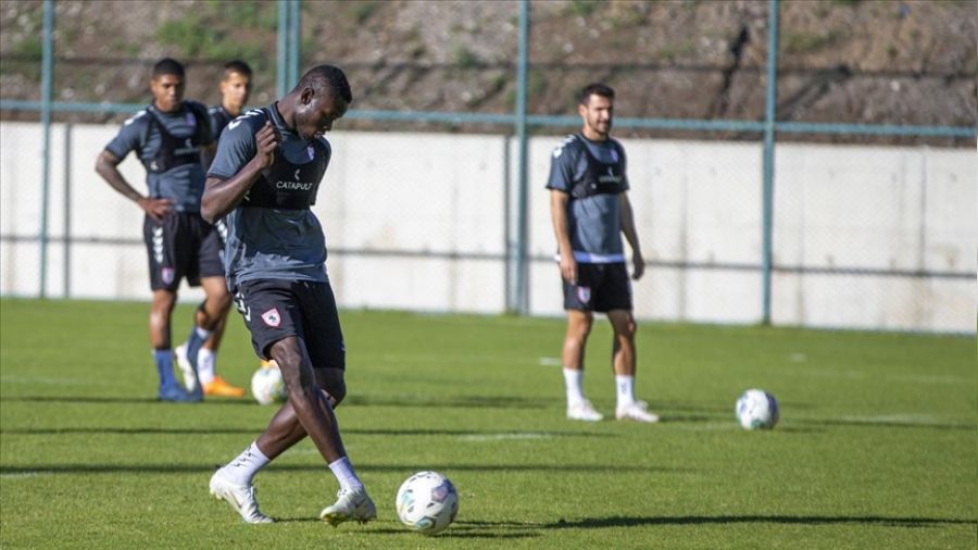 "Samsunspor'un projesini sevdi�im i�in gelmeyi tercih ettim"