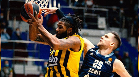 Sezonun 5. galibiyeti Rusya'da geldi