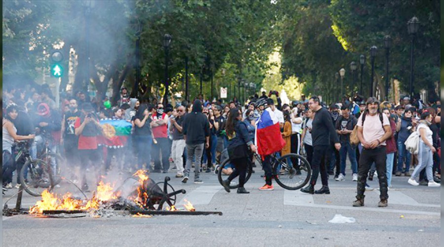 �ili'de protestolar�n faturas� a��r