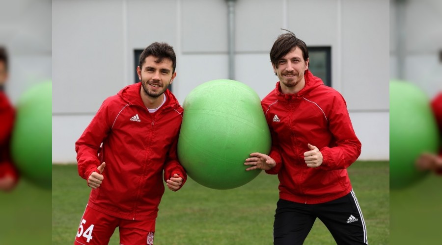 Sivasspor'dan yıldızlarına veda mesajı