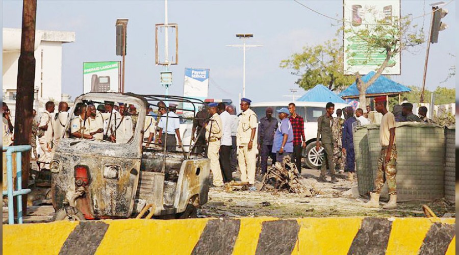 Somalide bombal saldr