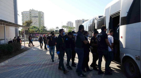 Sosyal medya dolandırıcıları adliyeye sevk edildi